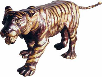 TIGER STANDING